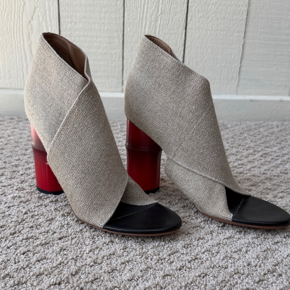 Acne Beige Canvas D’Orsay Pumps, size 39